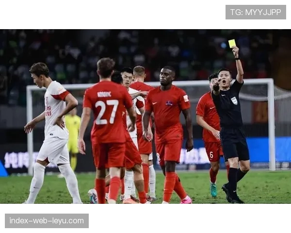 报道：夏季联赛将试行新规，对“防守三秒”判罚尺度进行针对性调整